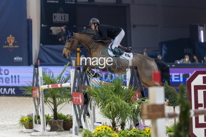 Duffy Michael (IRL) riding Claptonn Mouche_Verona_20241109_SS358575.jpg